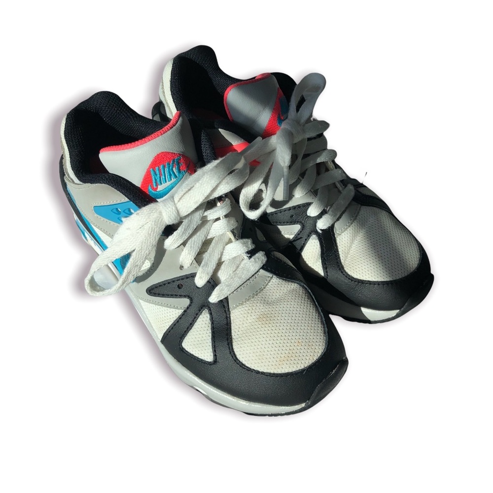 Nike Youth Air Max Structure.